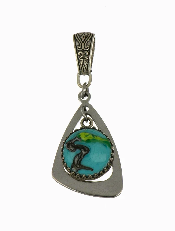 Divi Tree Pendant