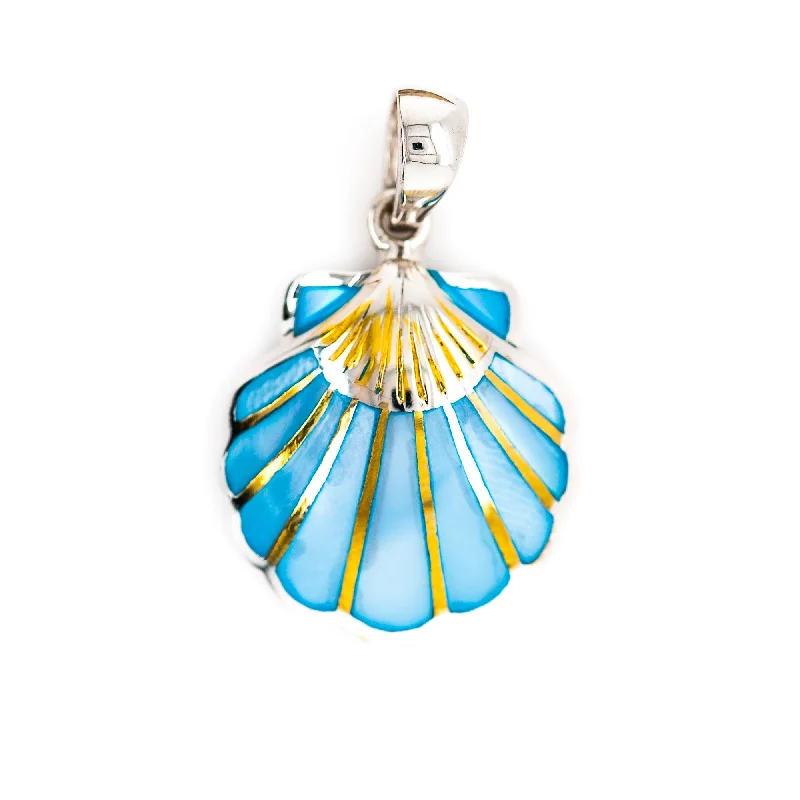 Petite Scallop Shell Pendant