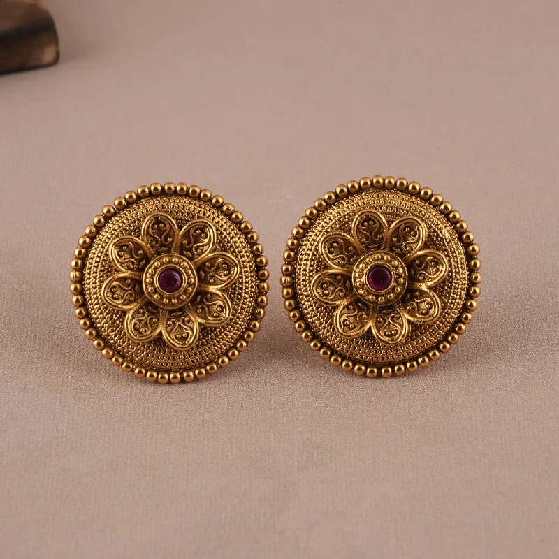 Antique gold plated ruby stone round stud earring