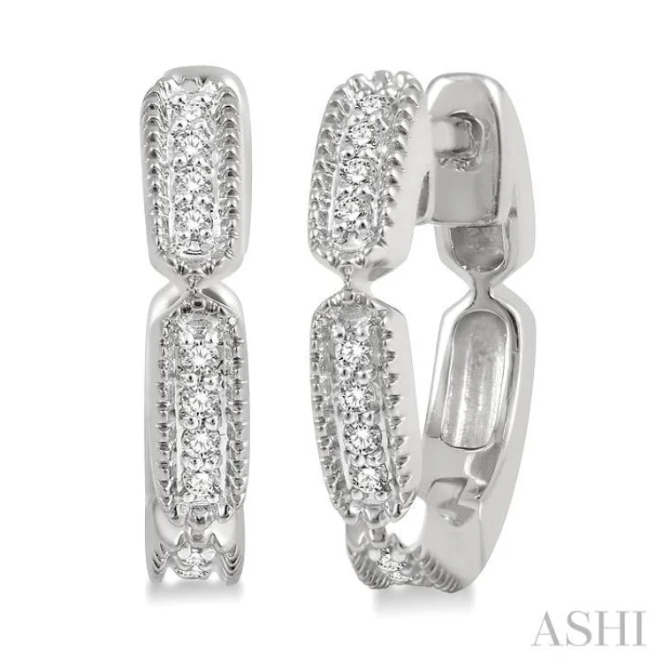 1/10 ctw Lattice Long Hexagonal Pod Round Cut Diamond Huggie Earrings in 10K White Gold