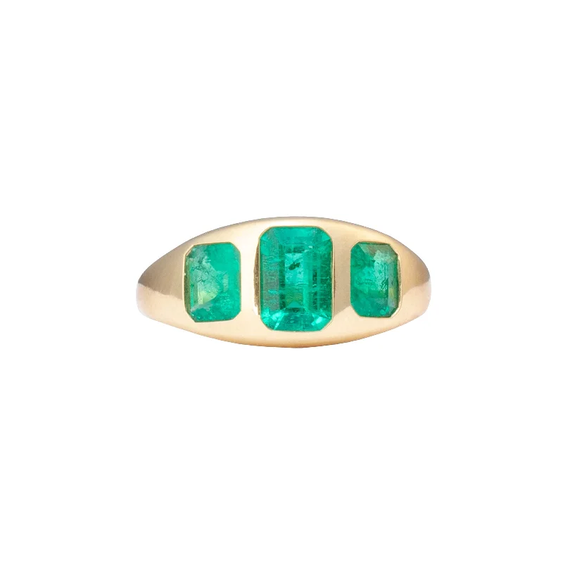 Three Emerald Stone Ring